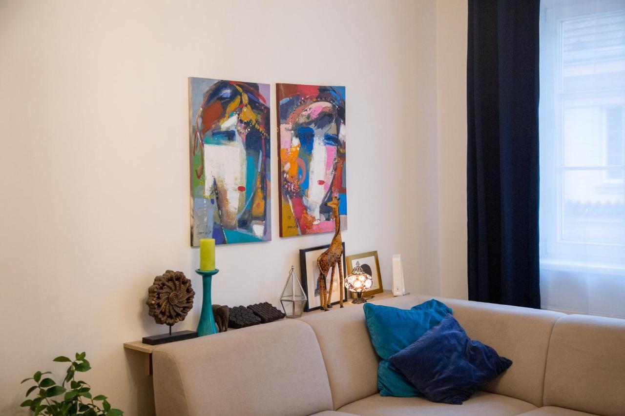 Velky 3-Izbovy Apartman Bratislava-Stare Mesto Екстер'єр фото