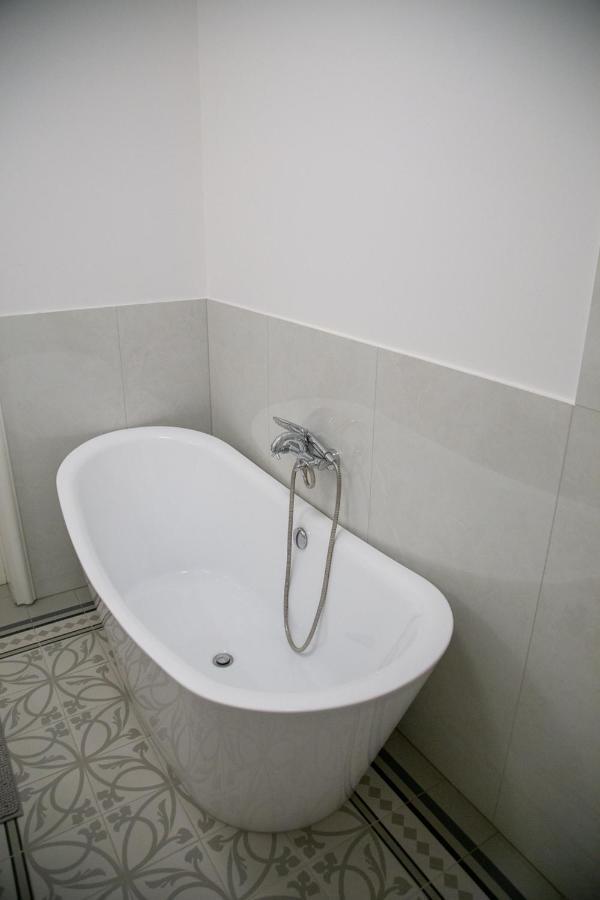 Velky 3-Izbovy Apartman Bratislava-Stare Mesto Екстер'єр фото